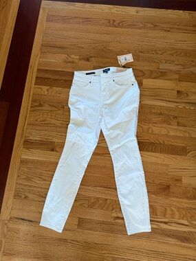 Women's White Slim Fit Jeans